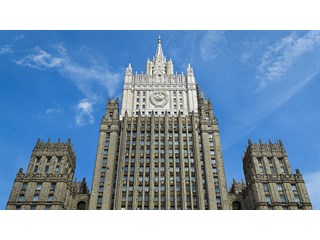 МИД РФ не исключает сдачу Курил — против воли народа России