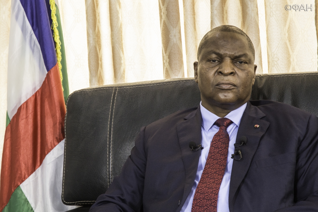 «Наказывают простых жителей»: власти ЦАР раскритиковали оружейное эмбарго ООН «Наказывают простых жителей»: власти ЦАР раскритиковали оружейное эмбарго ООН Весь мир