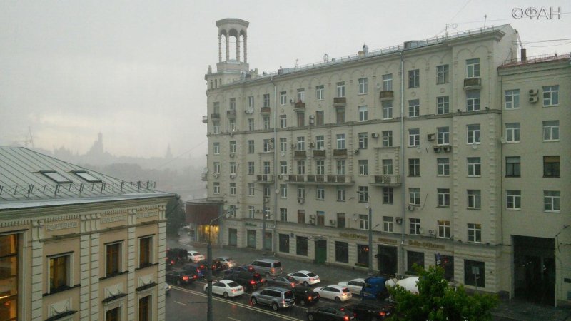 МЧС экстренно предупредило москвичей об ухудшении погоды в ближайшие часы