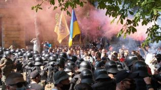 Националисты устроили беспорядки в Киеве