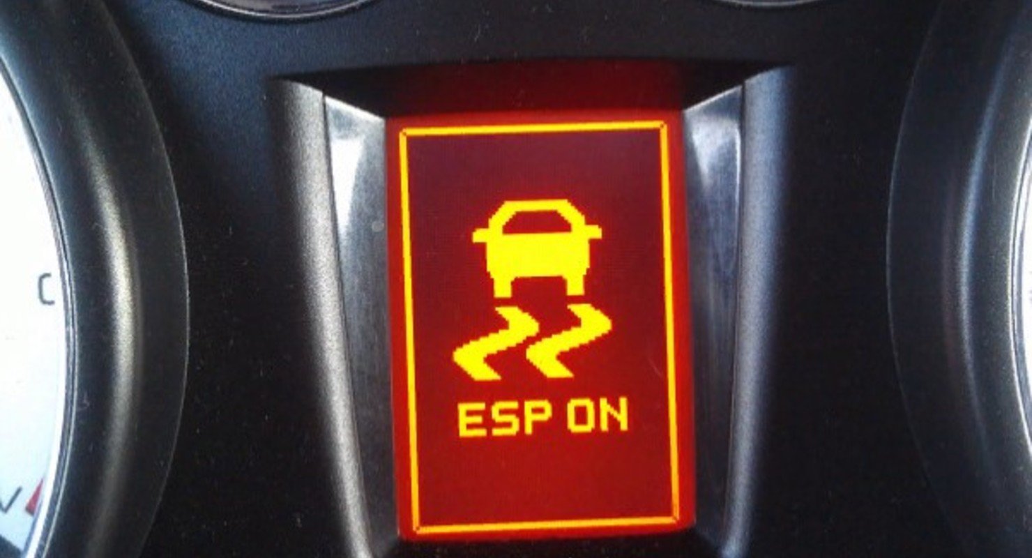 Чем ESP может навредить автомобилисту в сильный снегопад