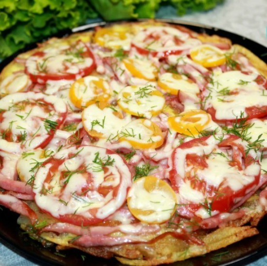 «Пицца» из картофеля вкуснее, чем обычная. Без духовки, без муки и всего за 30 минут (делюсь простым рецептом)