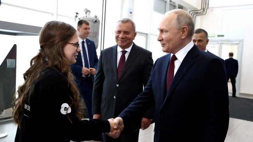 Путин пригласил ростовскую школьницу на старт пилотируемого корабля «Союз МС-24»