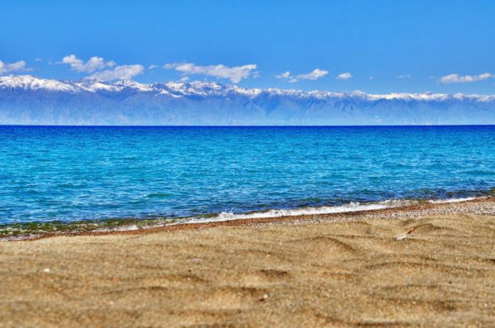 Иссык-Куль — самое большое и красивое озеро Киргизии (15 фото)