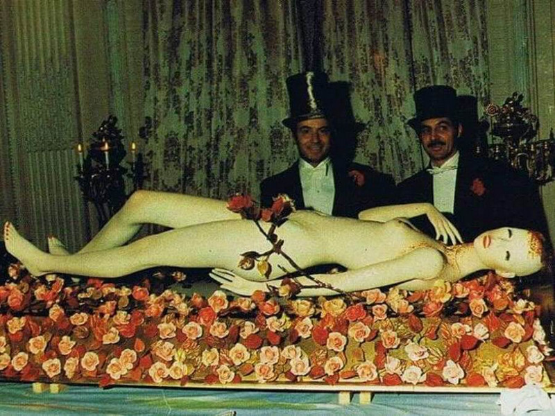 Фантасмагория и сюрреализм: бал у Ротшильдов в 1972 году  21