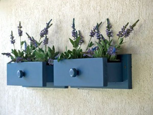 Новая мебель из старых ящиков комода дача