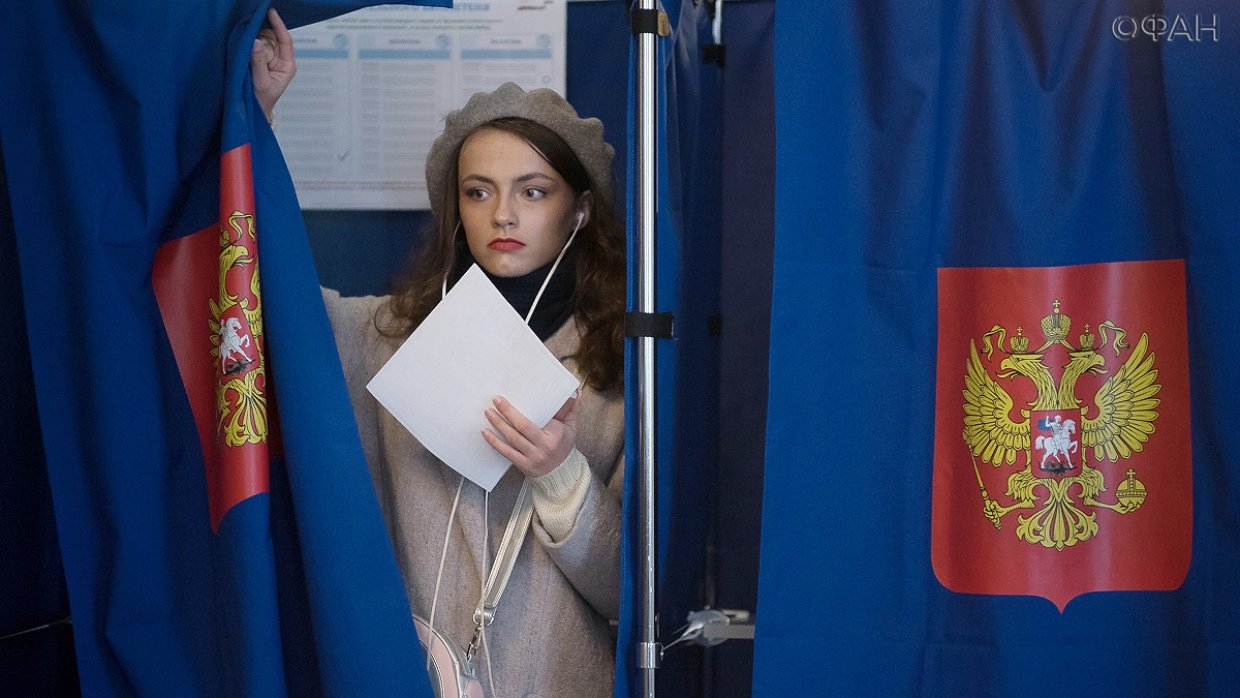 Выборы-2018: закрылись избирательные участки в регионах РФ, живущих по московскому времени