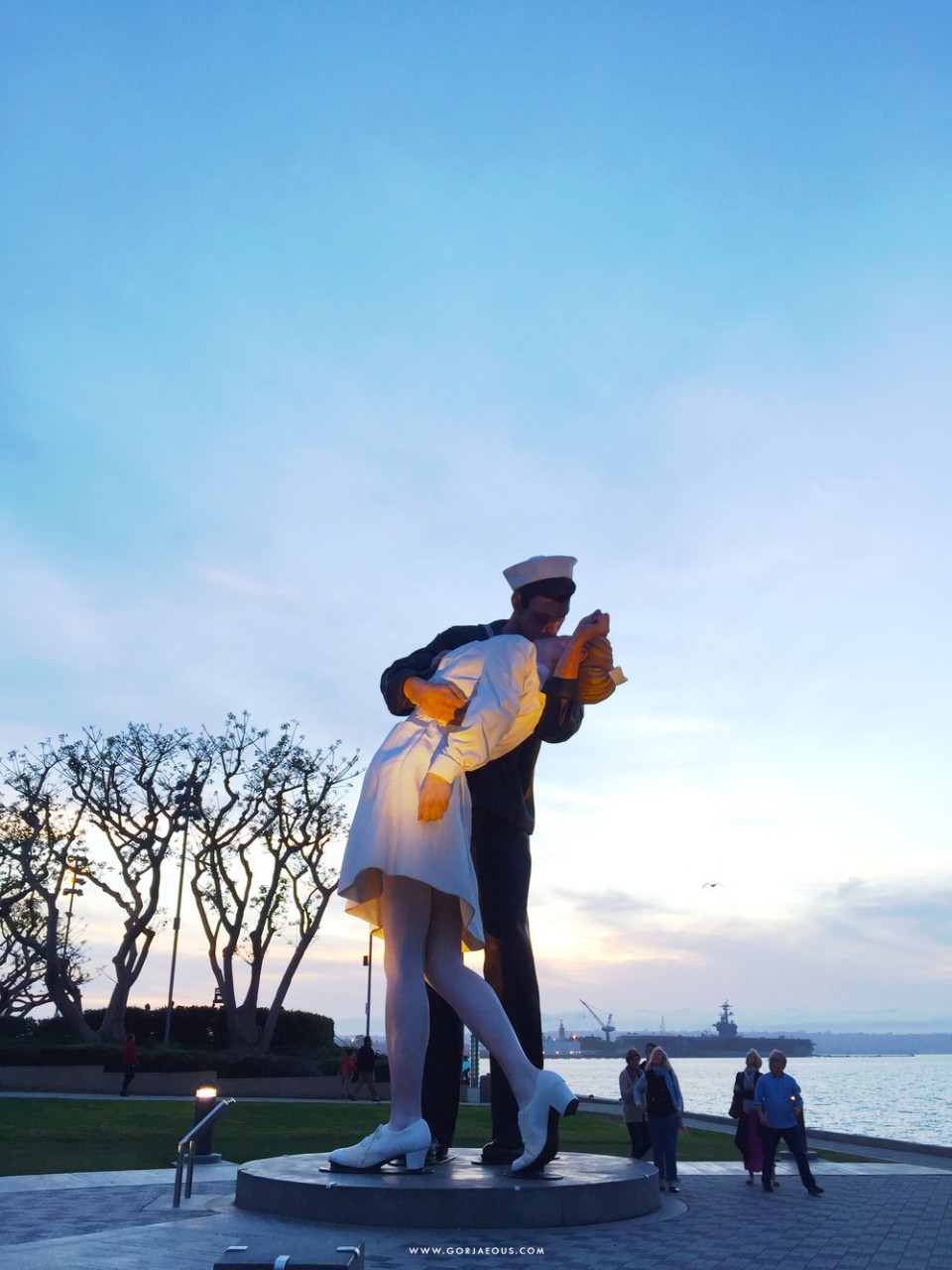 One of the famous landmarks in san diego, the Unconditional Surrender Statue