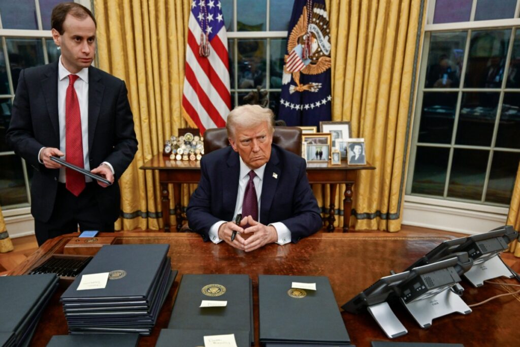 Politico: Трамп убедил Орбана снять вето на вступление Украины в ЕС