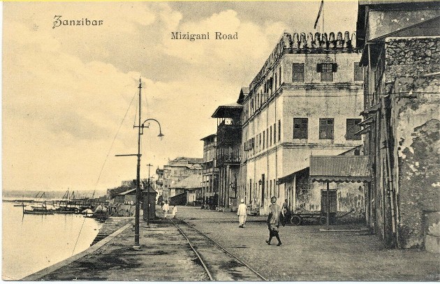 38-минутная война: яхта против двух бронепалубных крейсеров