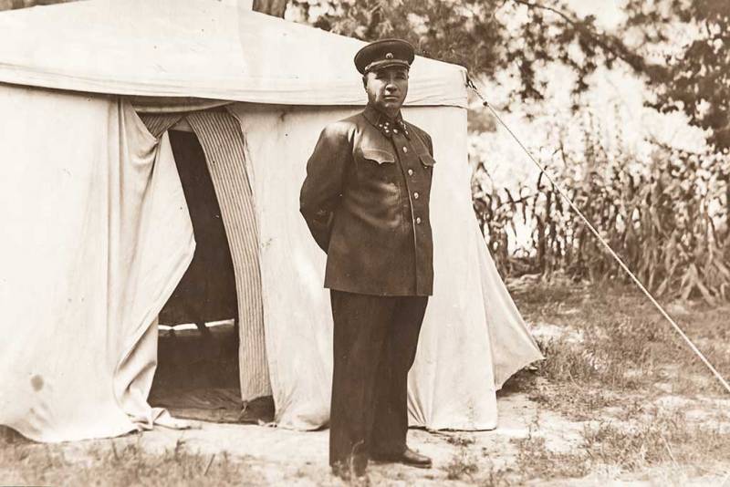 Сталин прощал ему мат. Кто он: генерал-бунтарь и солдат русского народа? Сталин прощал ему мат. Кто он: генерал-бунтарь и солдат русского народа? история