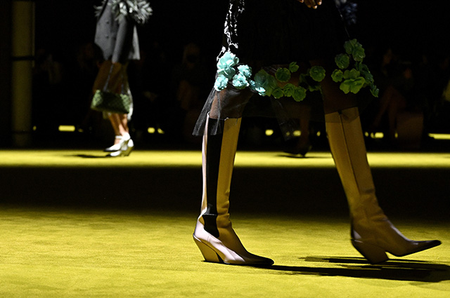 Неделя моды в Милане: Ким Кардашьян, Кендалл Дженнер и Рита Ора на показе Prada Новости моды