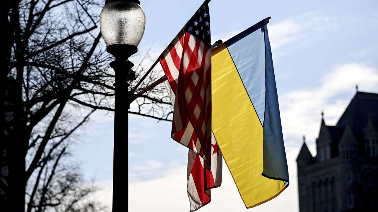 Политолог Самонкин: США готовили конфликт на Украине для уничтожения Евросоюза и России 