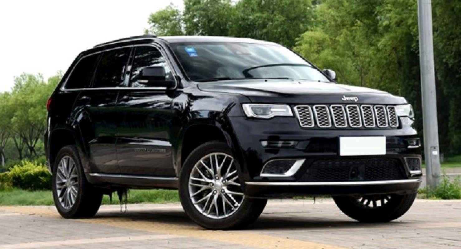 Новый Jeep Grand Cherokee лишился пневмоподвески и потерял в проходимости Автомобили