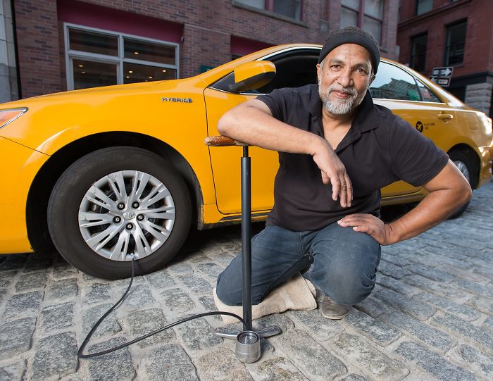 Calendar Gathers New York Taxi Drivers In Sexy Poses And The Result Is A Lot Of Fun