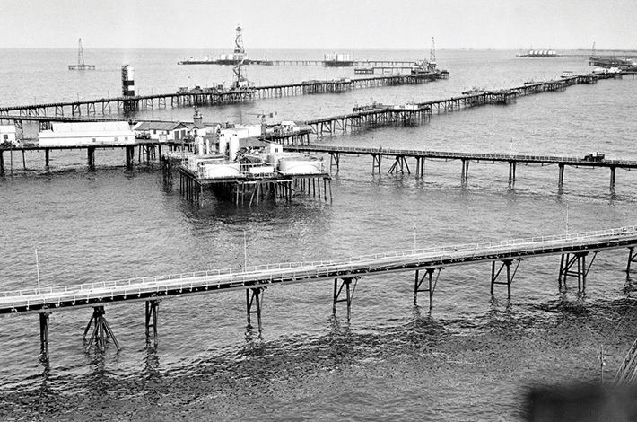 посёлок, Нефтяные Камни, история, интересное