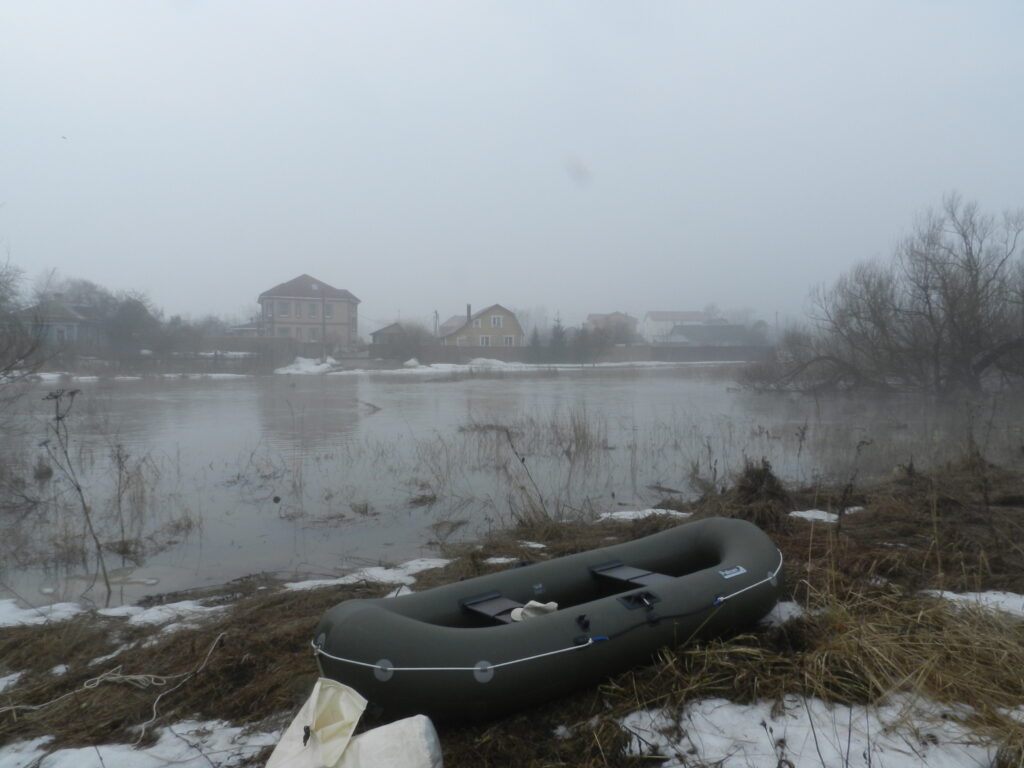 А завтра был ледостав…