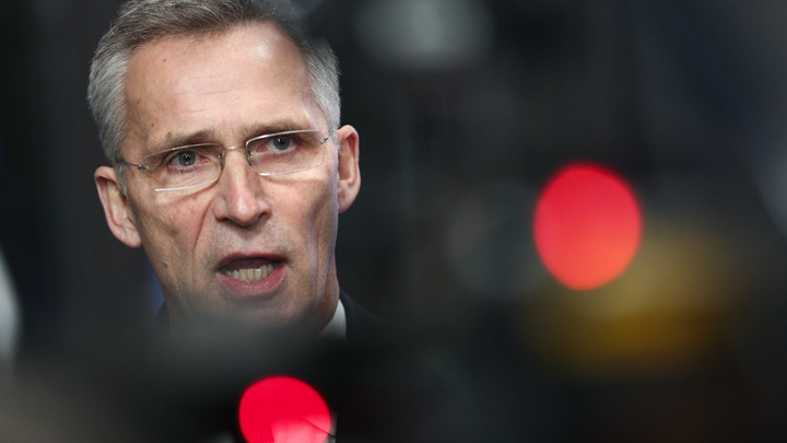 "НАМ ИХ СИГНАЛЫ В СОРТИРЕ НА ГВОЗДИК ВЕШАТЬ?": МИХЕЕВ ОБЪЯСНИЛ, ПОЧЕМУ НАТО НУЖЕН ВРАГ В ЛИЦЕ РОССИИ