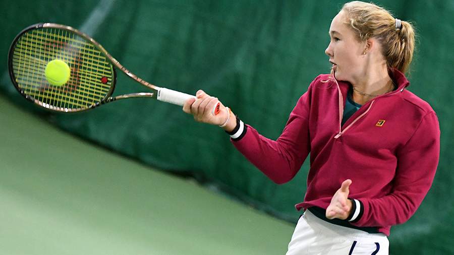 Россиянка Андреева уступила Соболенко в четвертьфинале теннисного турнира в Мадриде