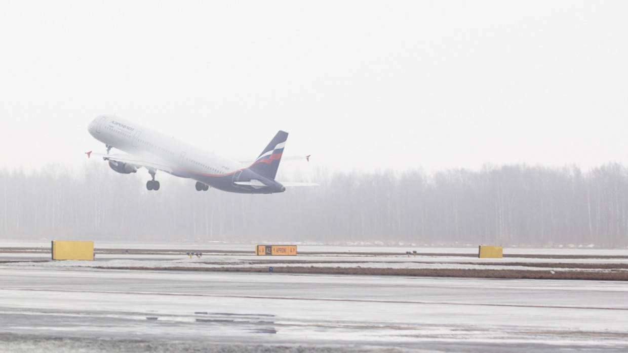 Штатную работу аэропорта в Краснодаре нарушил густой туман