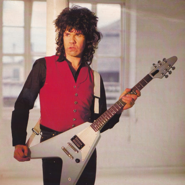 Вселенная блюза и гитара Гэри Мура Вселенная блюза и гитара Гэри Мура зарубежная,исполнитель