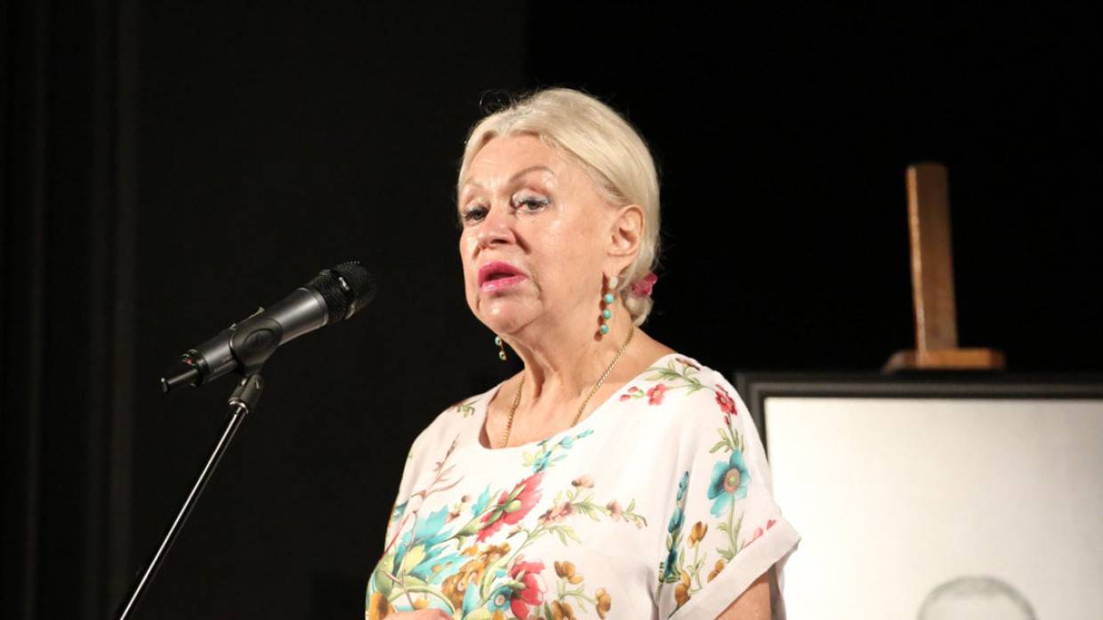 Людмила Поргина возмутилась заявлением матери Бузовой о своей зарплате в «Ленкоме»