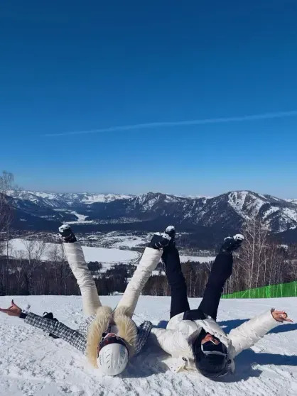 Татьяна Навка с детьми на Алтае, а Настя Ивлеева на берегу Финского залива: как звёзды провели выходные Навка, КиценкоПолина, ДиброваПолина, НавкаТатьяна, отдыха, Полина, время, России, Дмитрия, Настя, ИвлееваПолина, ИвлеевойНастя, Насти, ИвлееваФото, ИвлееваНастя, Российские, Бегак, ЖасминЖасминФилипп, КиценкоРанее, ЖасминФото