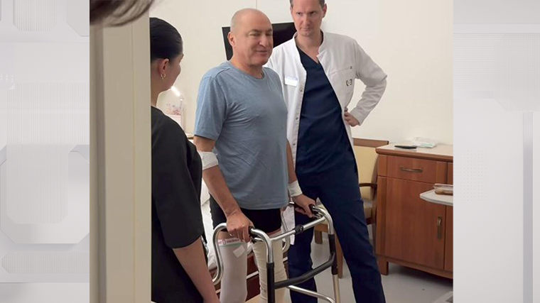 текст