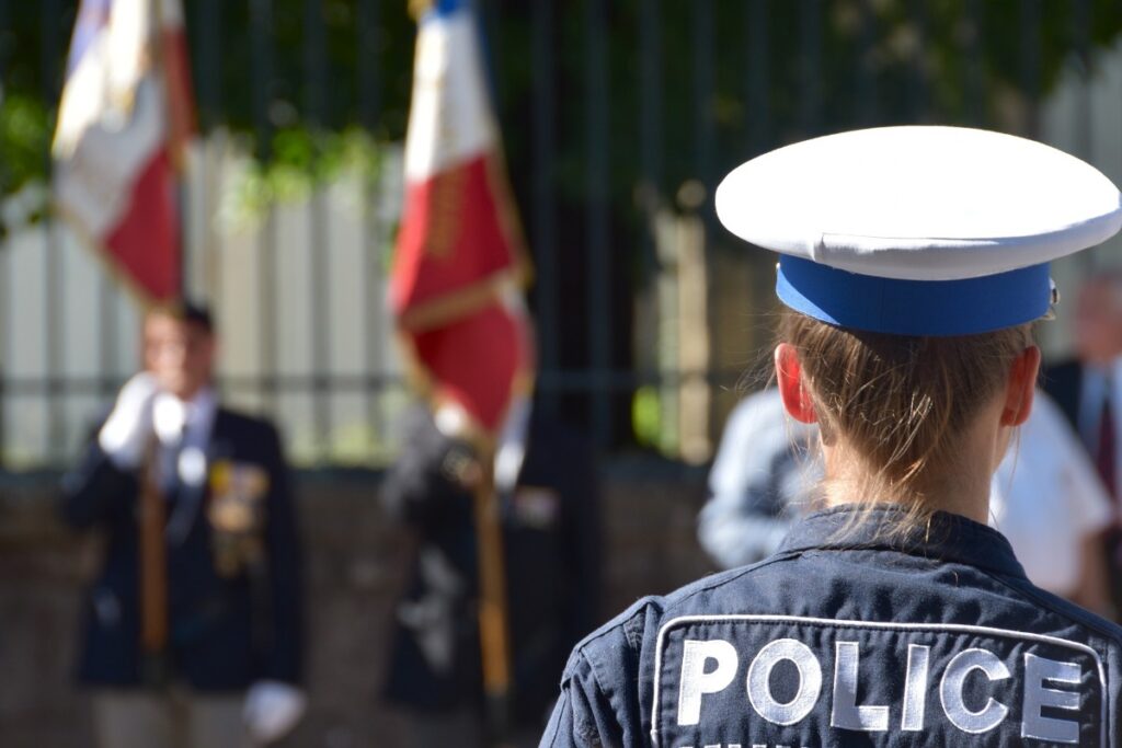 Около Лувра нашли похищенную корону супруги Наполеона III