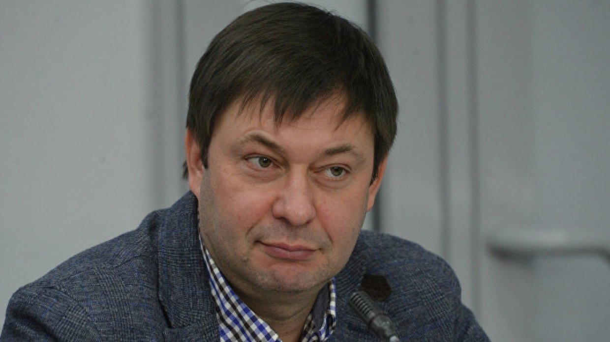 Вышинский считает, что Зеленский намерен закончить «войну Порошенко»