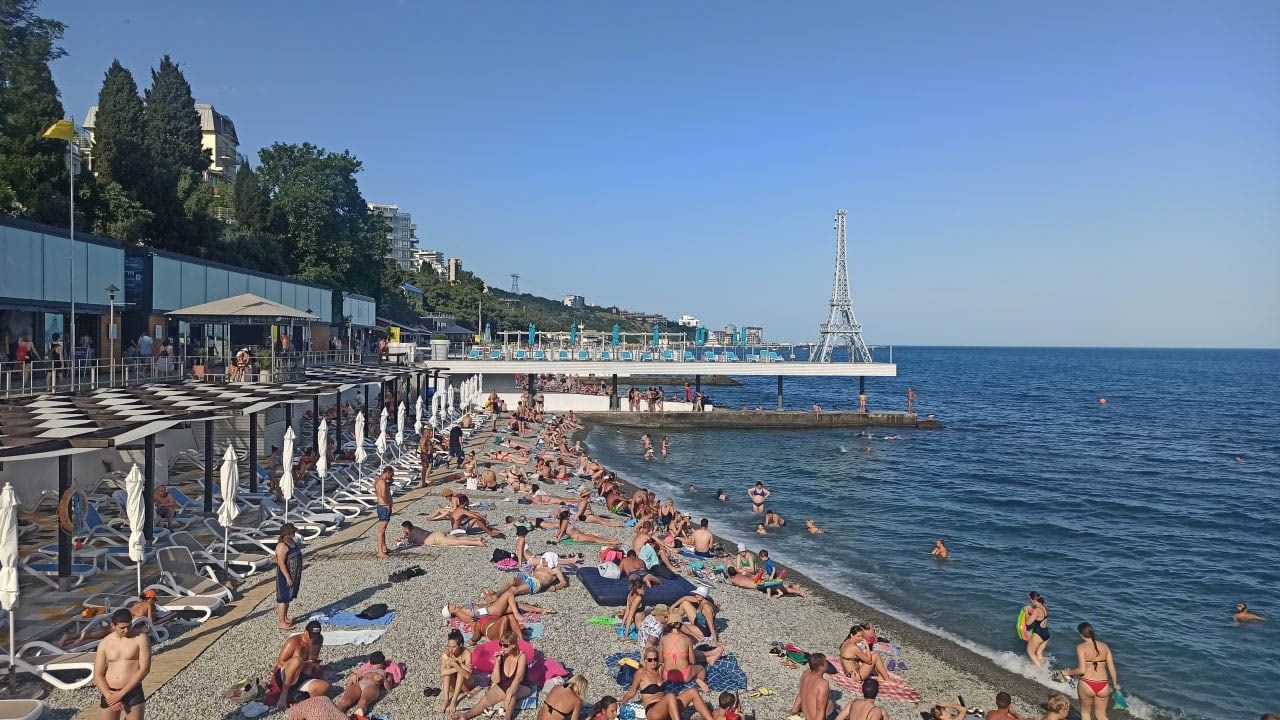 Россиян предупредили о мошенниках на черноморских курортах