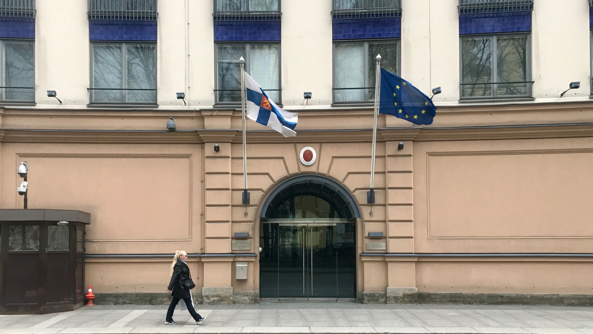 Финляндия официально запретила въезд для российских туристов