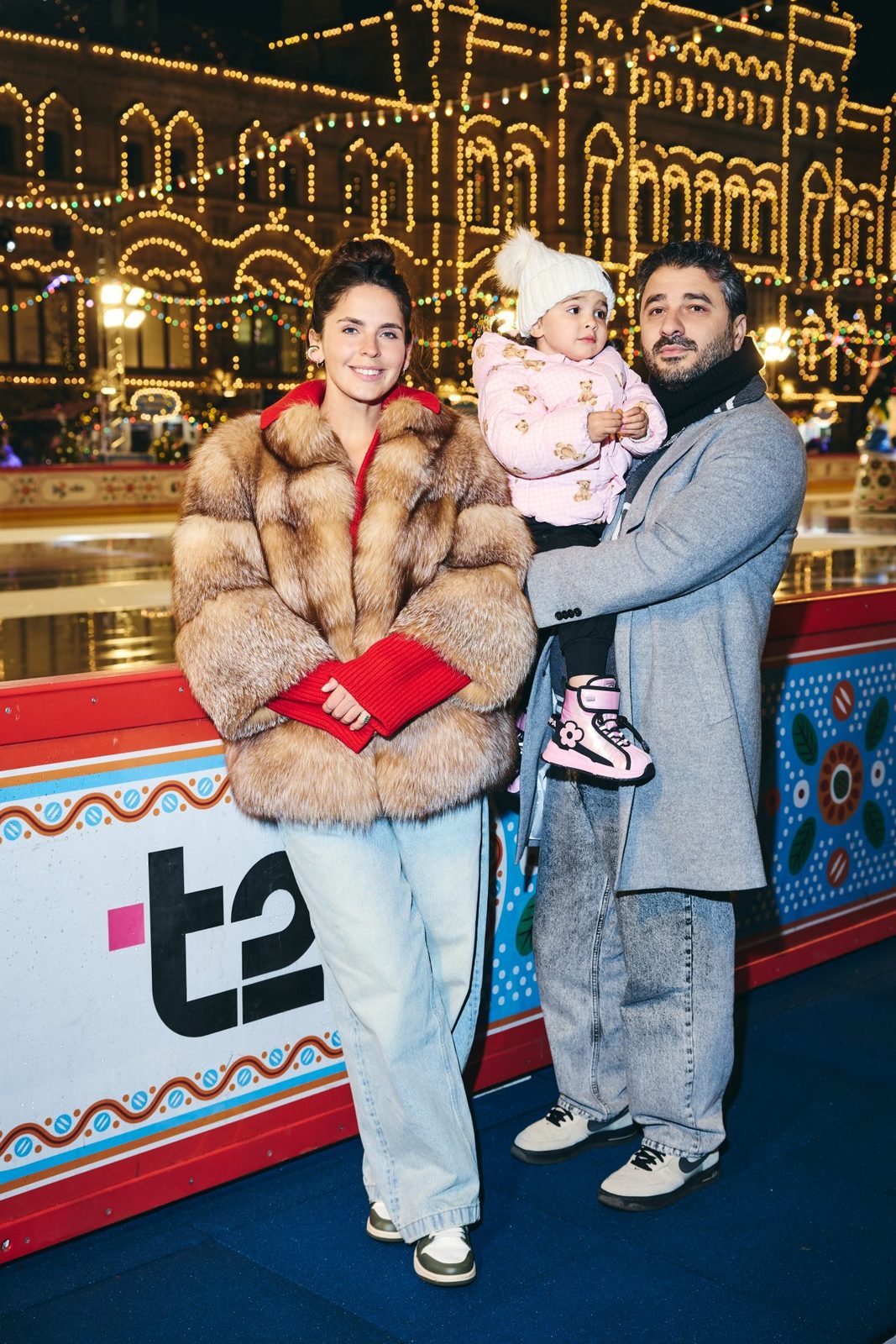  Лиза Моряк, Юлия Пересильд и Милош Бикович