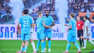 Футболисты &laquo;Зенита&raquo; празднуют гол Жерсона в&nbsp;ворота &laquo;Оренбурга&raquo; в&nbsp;Кубке России 22&nbsp;октября.