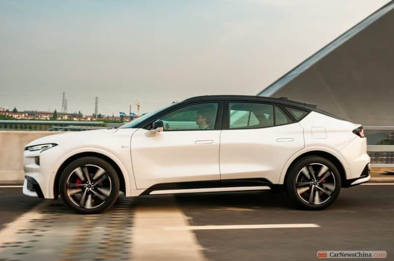 Первый тест-драйв Ford Evos: элегантный и технически подкованный вариант для китайского рынка