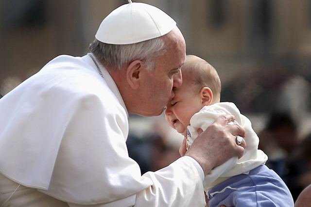 Папа римский Франциск поддержал родителей ЛГБТК-людей: "Бог любит ваших детей" Новости