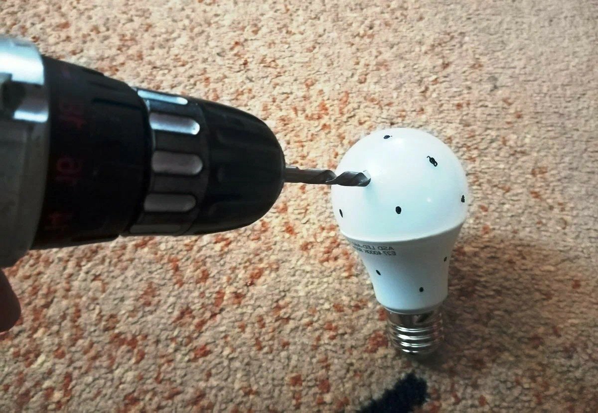 Как сделать из светодиодной лампы практически 