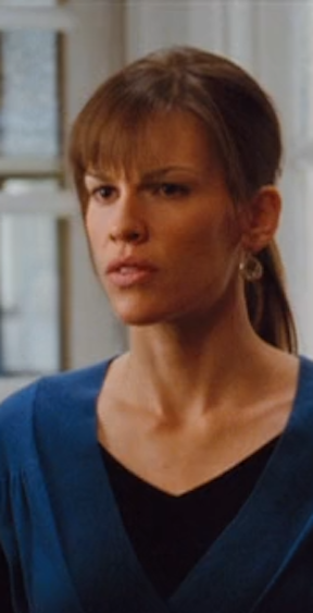 Hillary Swank as Holly in P.S. I Love You.