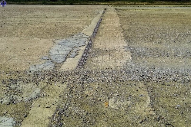 Заброшенный в 1995 г. японский аэродром "Отомари" на Сахалине. В 1945 г. его захватил советский десант армия