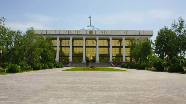 Узбекистан начал активно развивать экономику