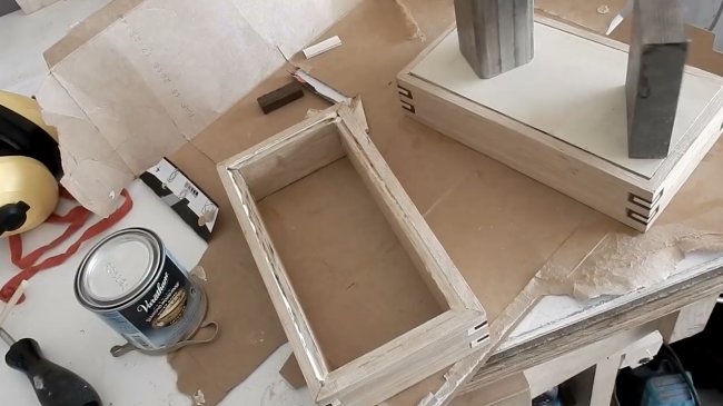 Обработка угловых соединений, приспособление для циркулярной пилы 