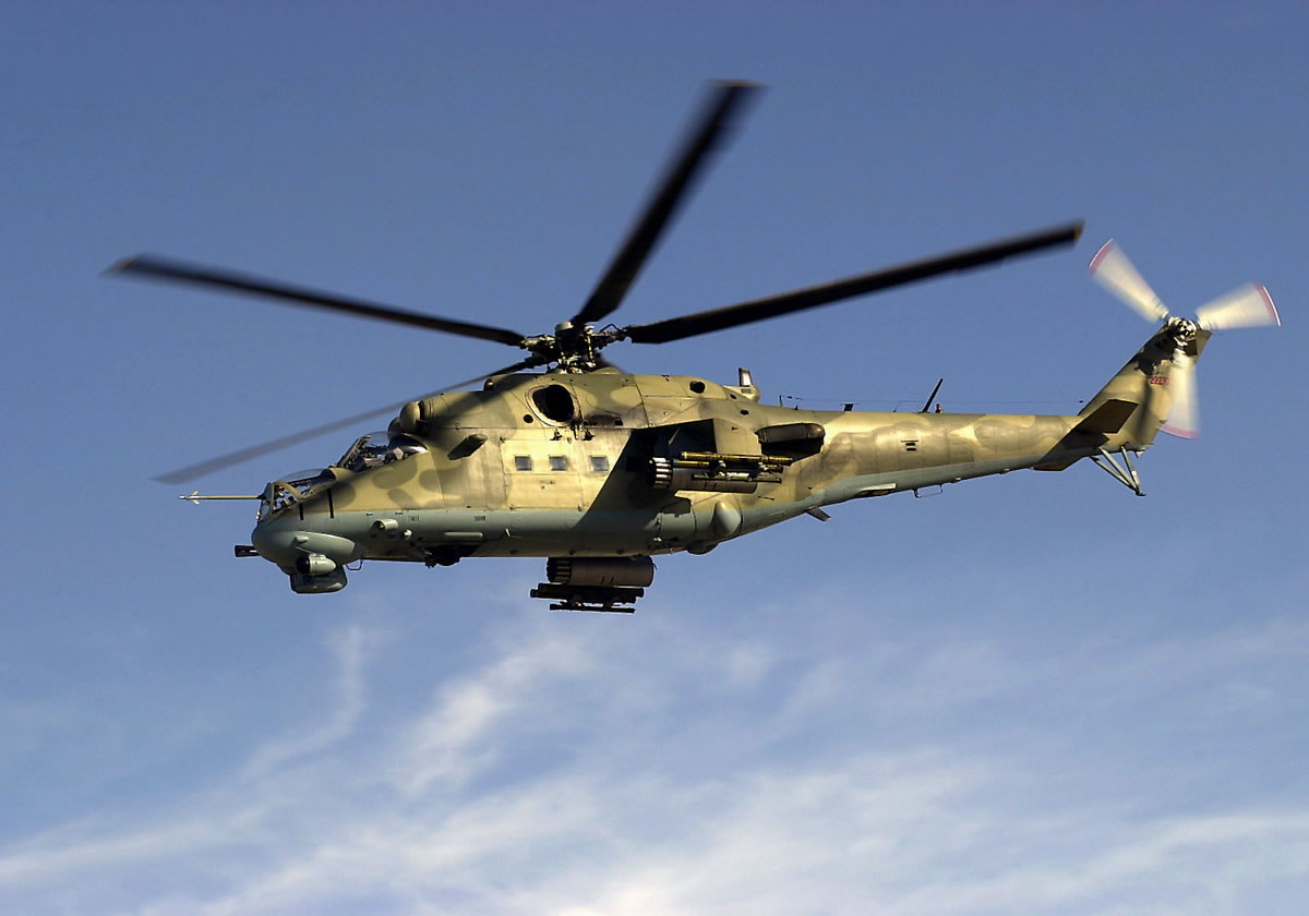 Крупнейший в истории вертолетный бой. Ми-24 сбили над пустыней 23 американских вертолета "Кобра"