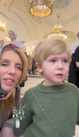 Дженнифер Лопес, Светлана Бондарчук, Рози Хантингтон-Уайтли, Кристина Орбакайте, Наталья Михалкова отметили католическую Пасху и Вербное воскресенье Кристины, Бондарчук, Блейк, Крутая, сыном, сыномФото, Сидоркина, КардашьянФото, Кардашьян, Кендалл, Кайли, КардашьянВита, Дженнер, детьмиФото, детьмиВита, дочерьюКлаудия, ШифферАлександра, ХантингтонУайтлиКортни, апреля, ХантингтонУайтли