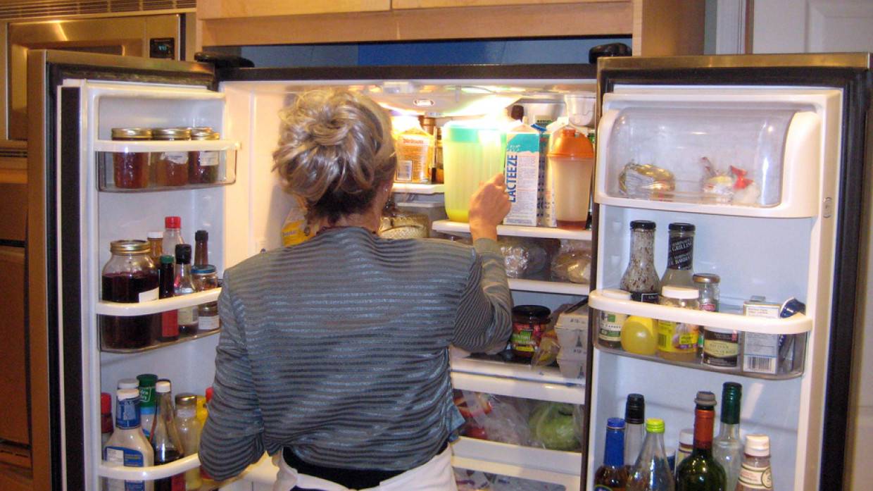Пользователи WeChat посоветовали не хранить в холодильнике специи, фрукты и лапшу