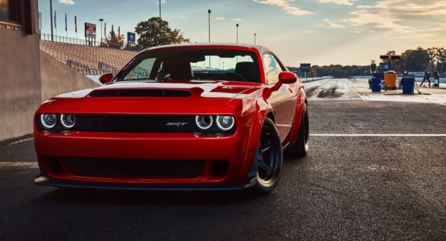 В Сеть попали фотографии внедорожника Dodge Hornet 2023 года с внешностью Alfa Romeo Tonale