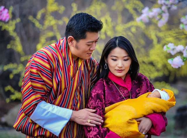 По праву - 10 самых красивых королевских особ от Дании и Монако до Непала По праву - 10 самых красивых королевских особ от Дании и Монако до Непала Женщины