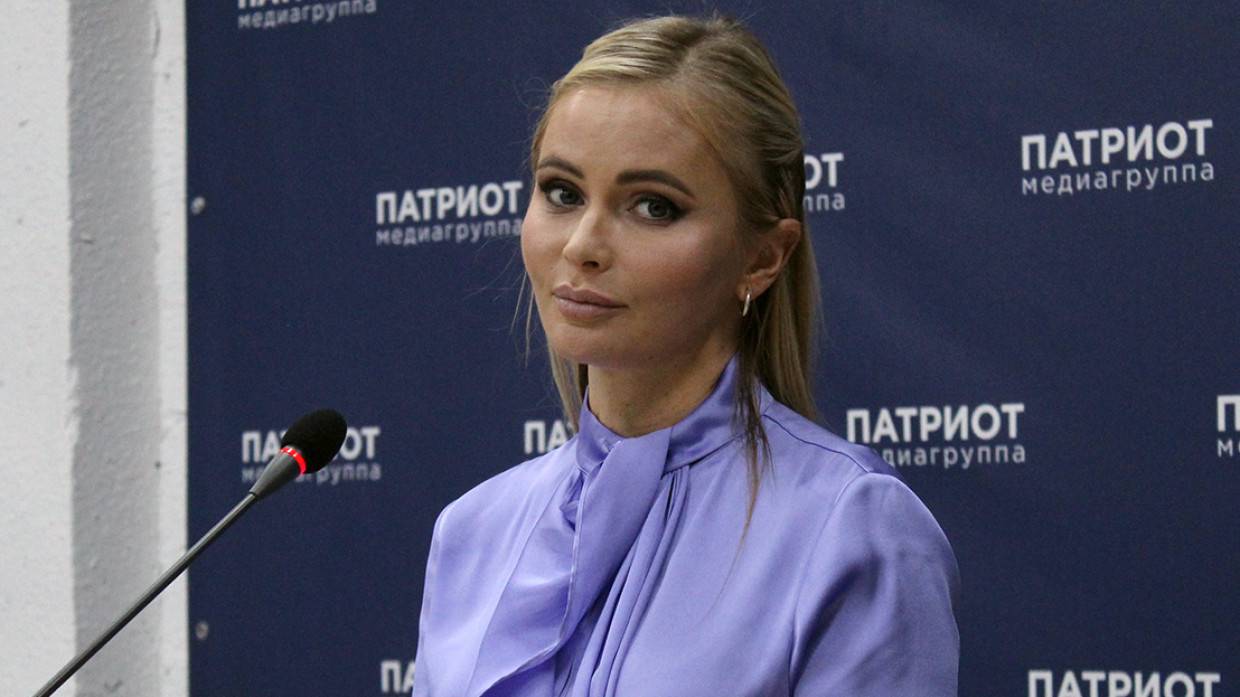 Телеведущая Дана Борисова считает, что Волочкова могла изменить банщику Сергею