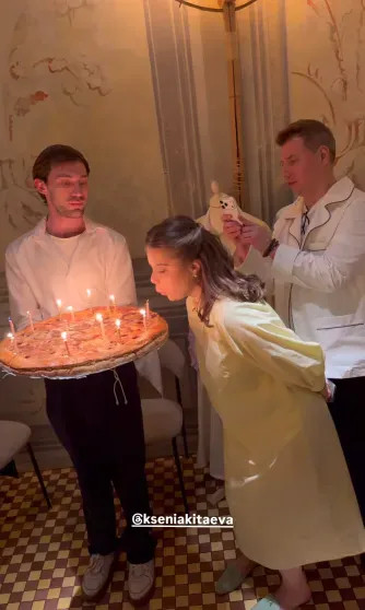 Стеша Маликова, Надежда Стрелец, Наталья Гольденберг и Оксана Рим отметили день рождения Ксении Китаевой рождения, Китаева, Ксении, Ксения, Стрелец, КитаевойДень, другие, Хоронжук, гостей, Надежда, Стеша, Полина, Зеленова, стиле, ресторане, Китаевой, собрала, бренд, КитаевойКсения, Кристина