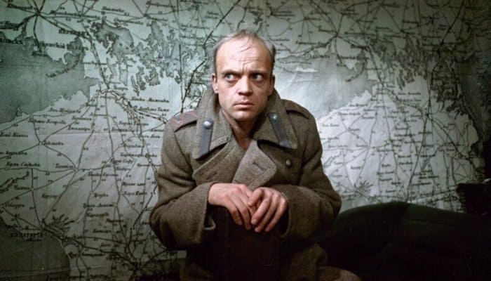 За кадром фильма «Бег»: Как советским режиссерам удалось впервые экранизировать Булгакова За кадром фильма «Бег»: Как советским режиссерам удалось впервые экранизировать Булгакова