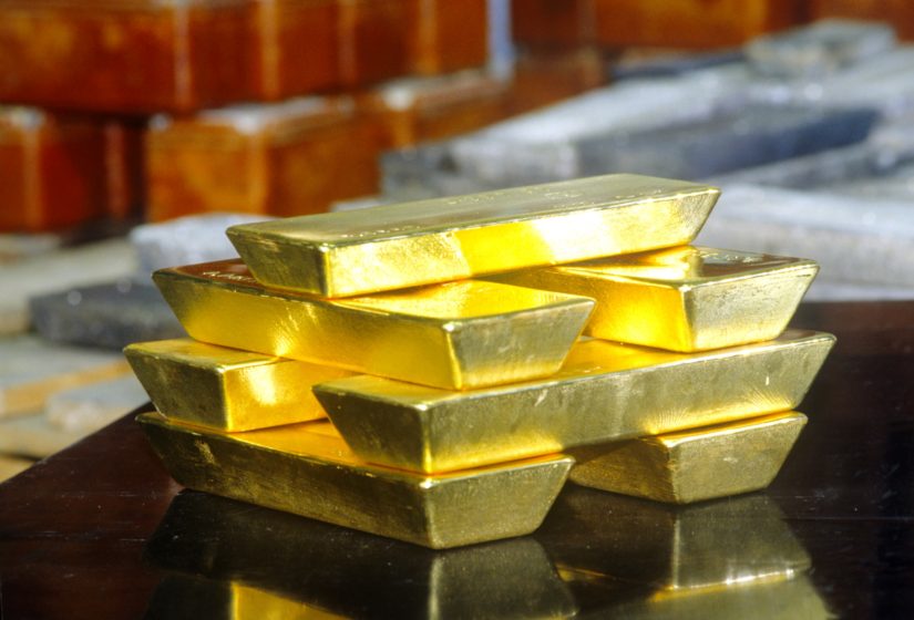 Россия начала распродавать свои золотые запасы